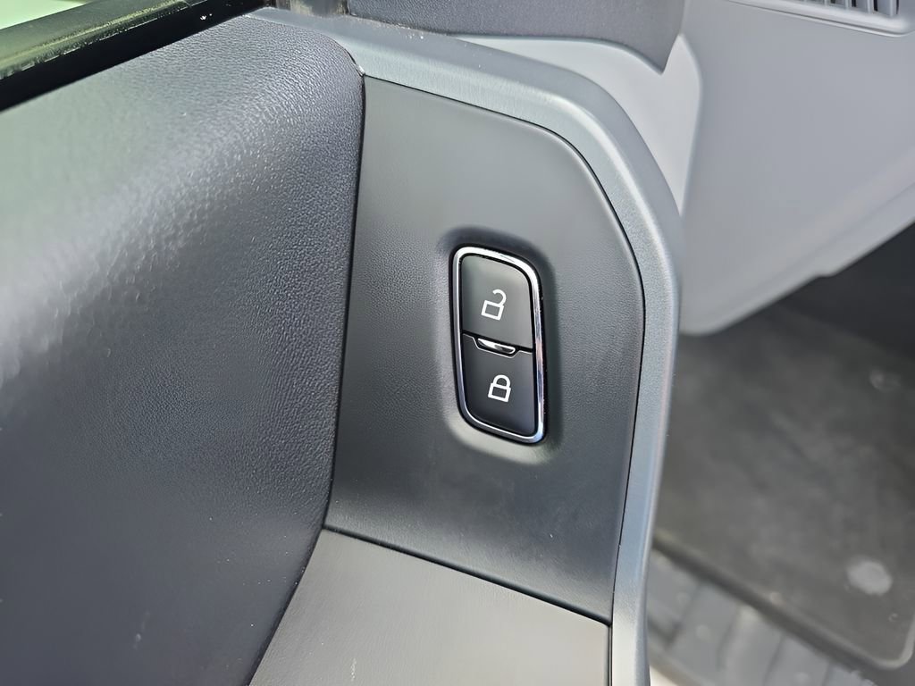 Used 2024 Ford F250 XLT AWD/4WD image 31