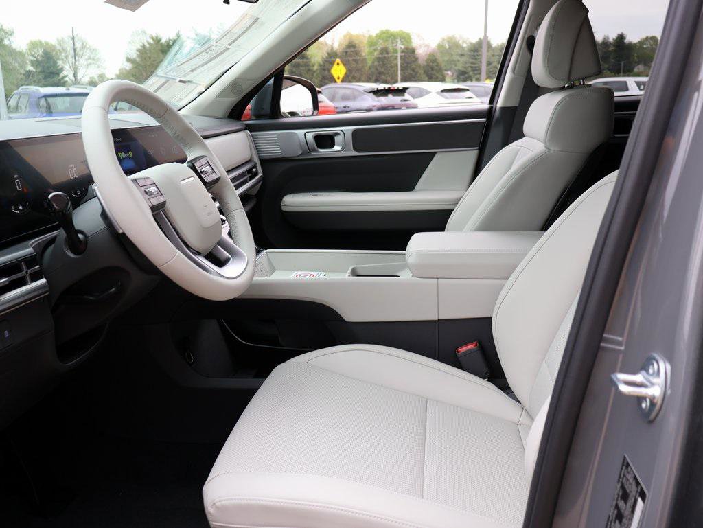 New 2025 Hyundai Santa Fe SEL image 24