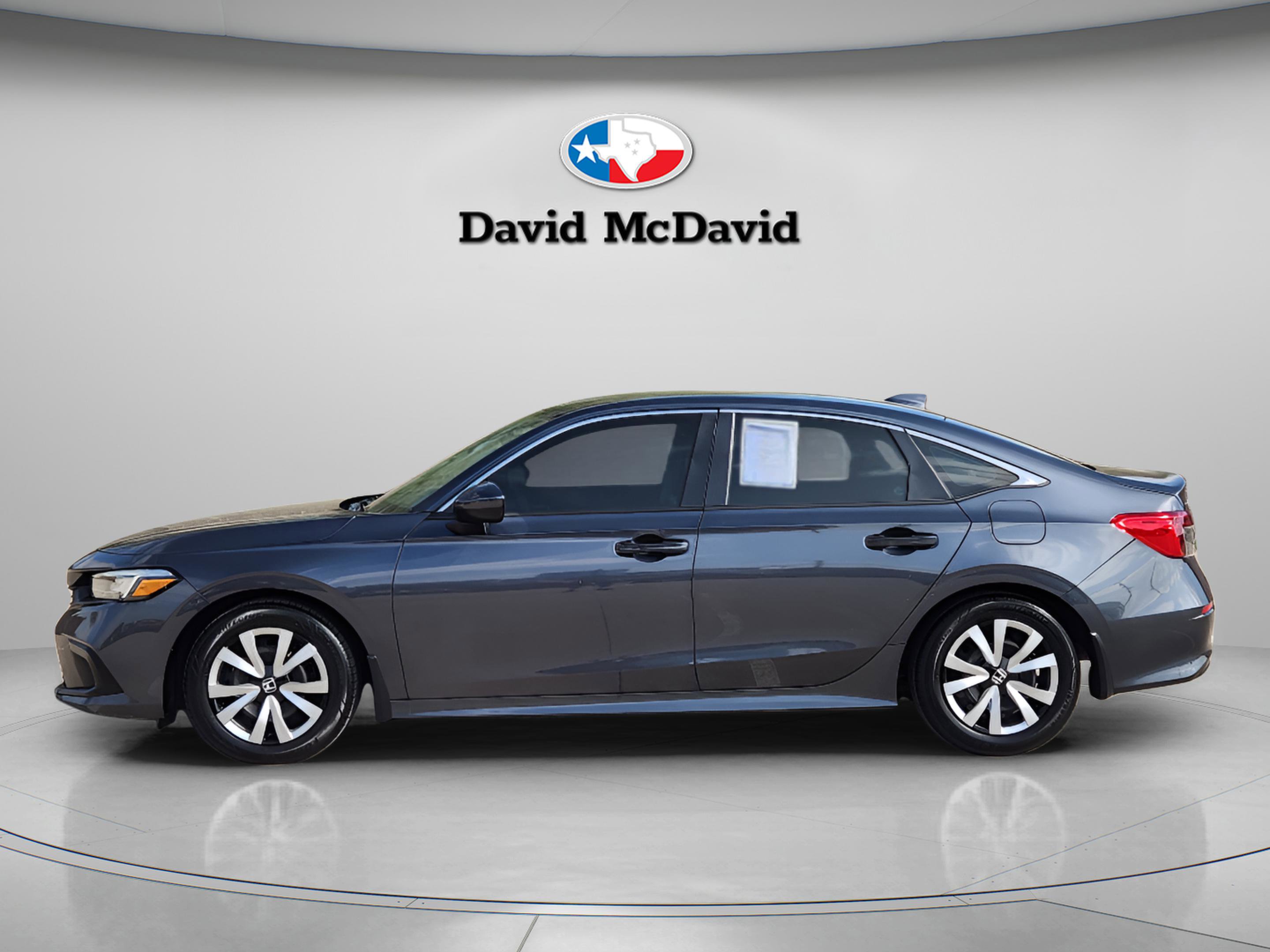 Used 2023 Honda Civic LX image 2