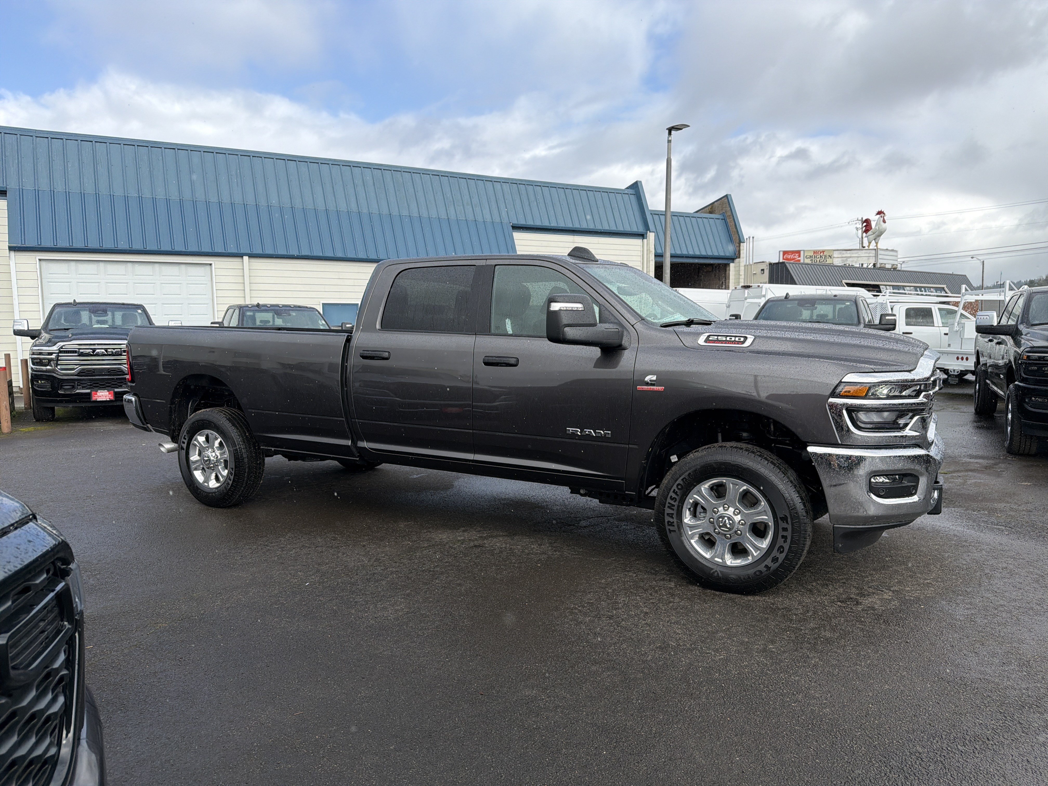 New 2026 RAM 2500 Big Horn AWD/4WD image 7