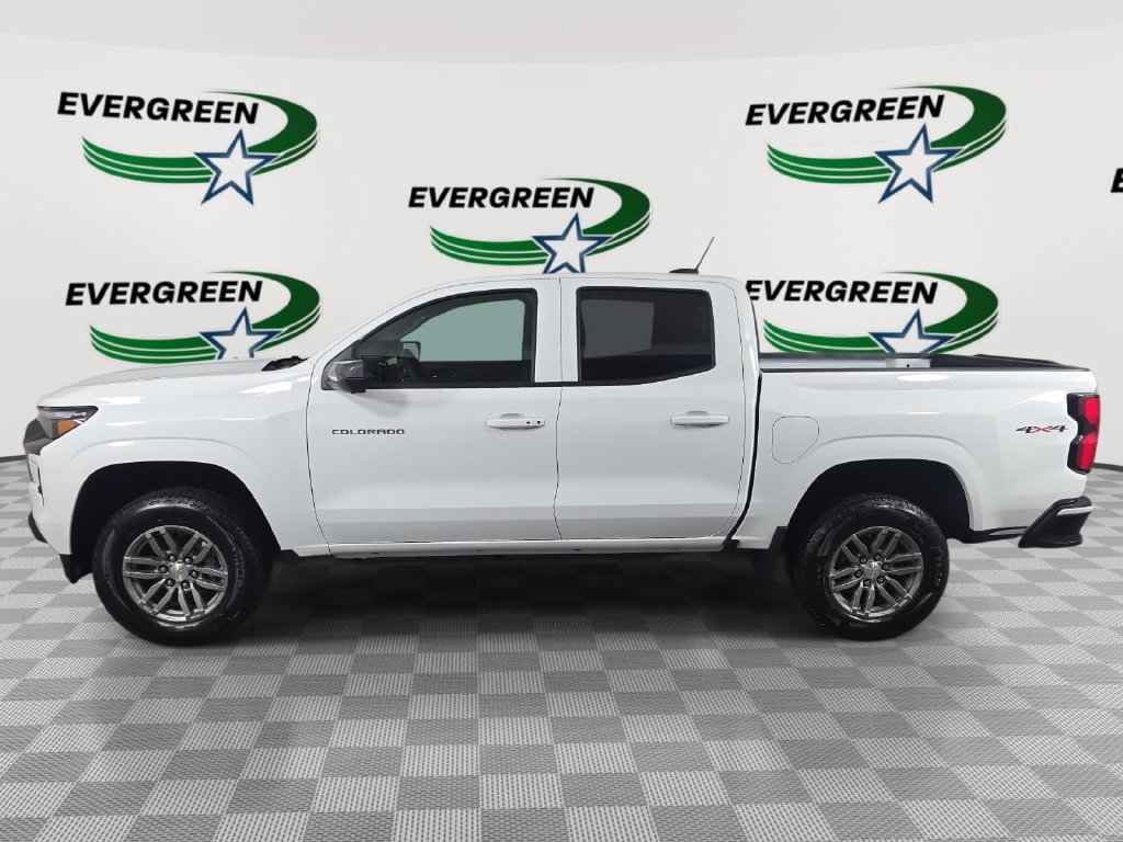 New 2026 Chevrolet Colorado LT w/ LT Convenience Package AWD/4WD image 8