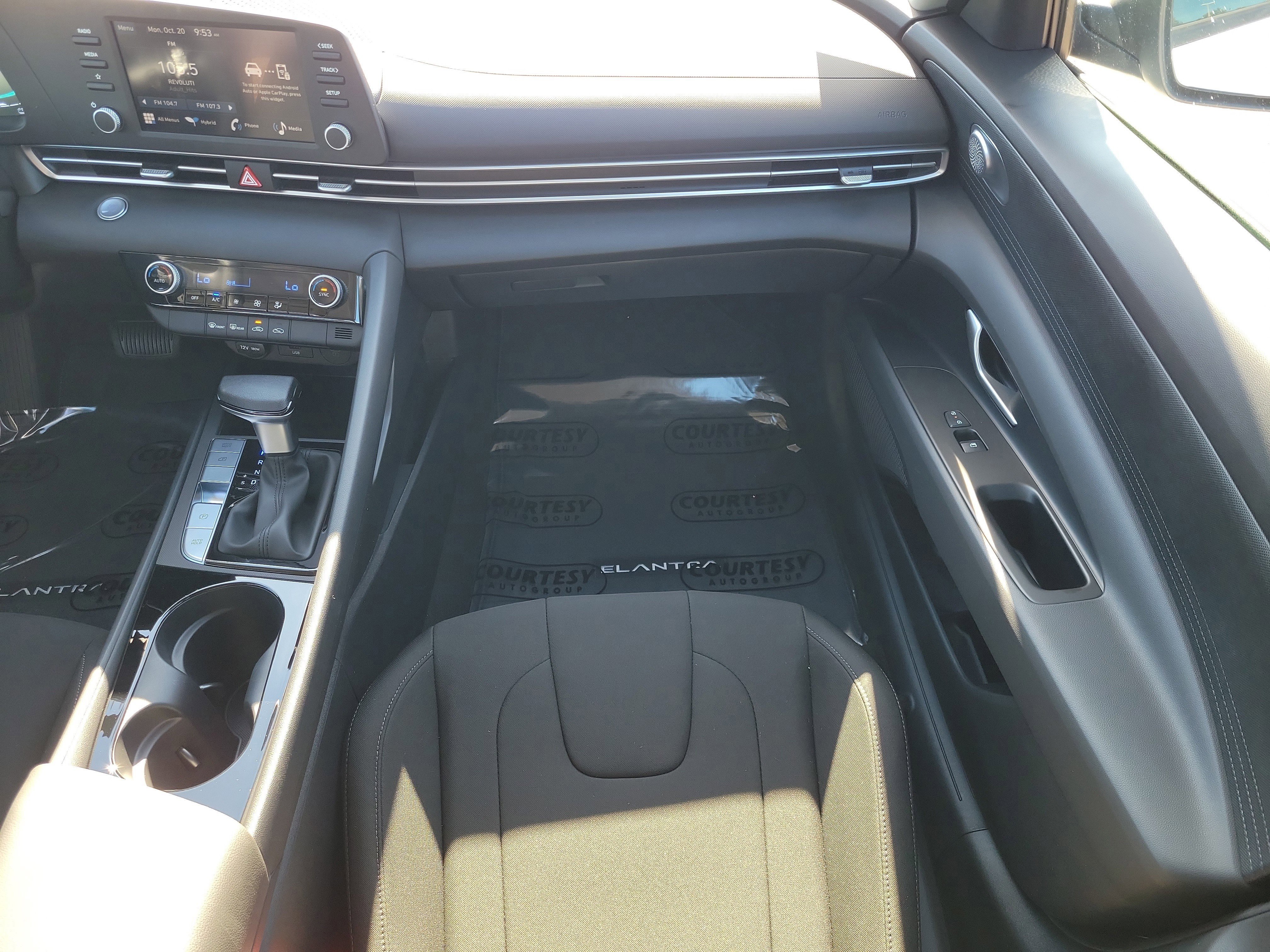 New 2026 Hyundai Elantra Blue image 15