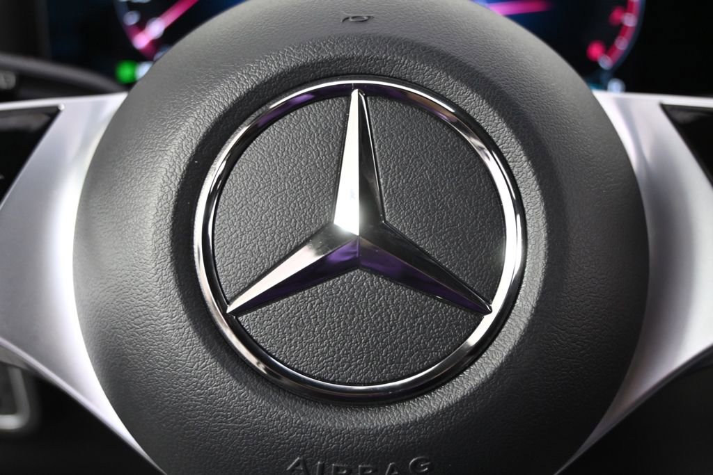 Used 2025 Mercedes-Benz GLA 250 4MATIC image 37