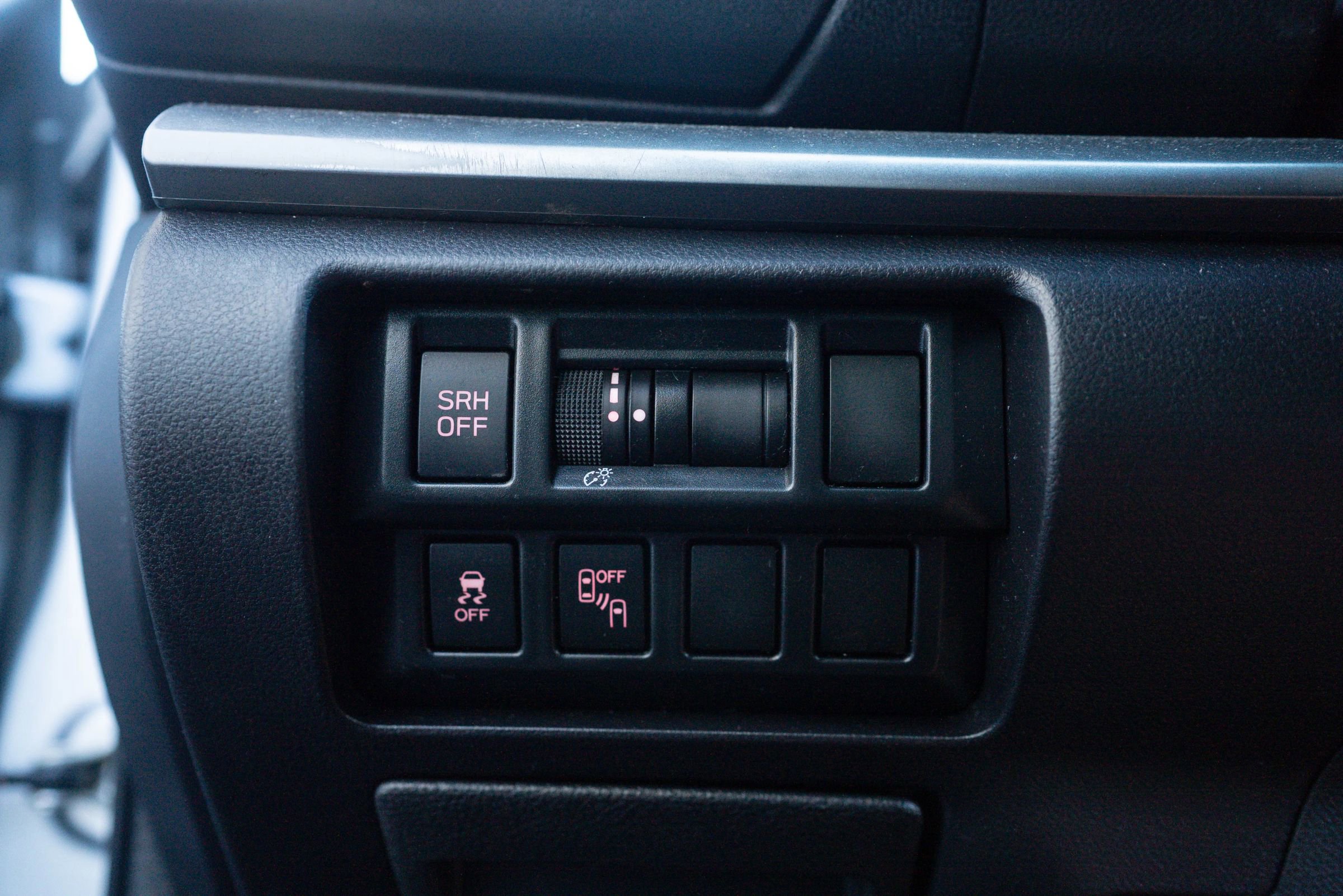 Used 2017 Subaru Impreza 2.0i Limited image 30