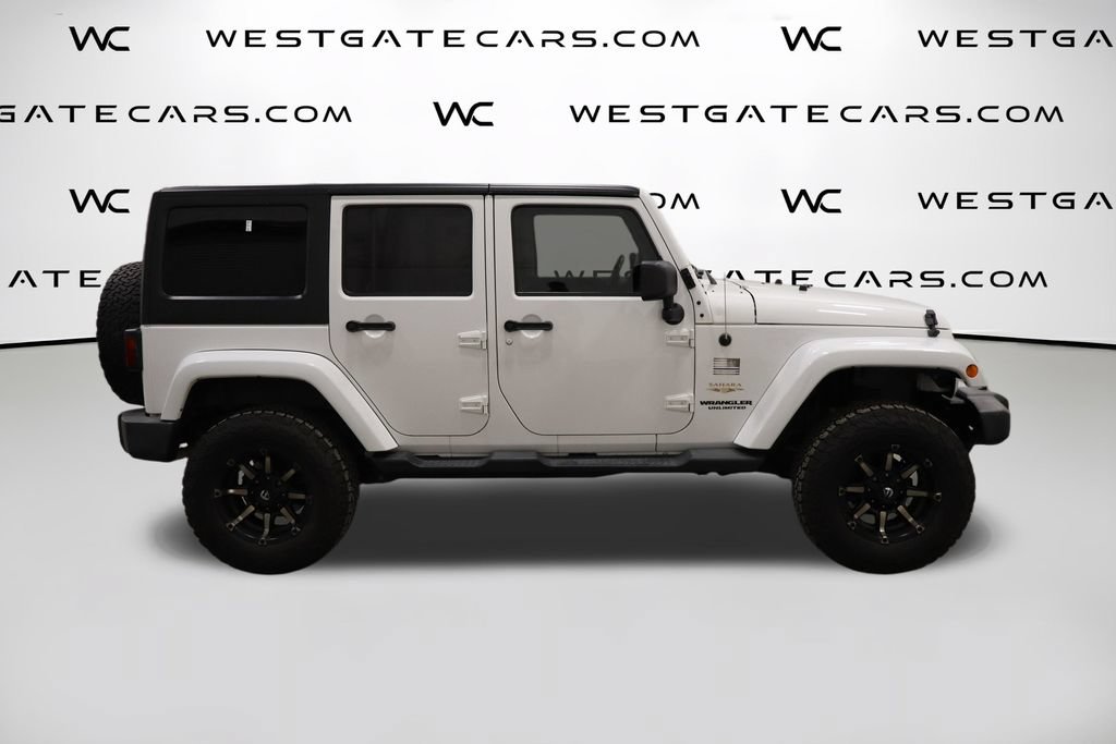 Used 2012 Jeep Wrangler Unlimited Sahara w/ Max Tow Pkg AWD/4WD image 40