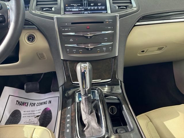 Used 2015 Lincoln MKS AWD w/ Equipment Group 101A image 19