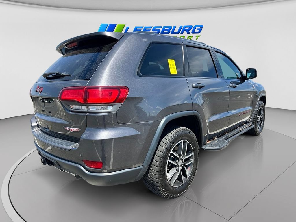 Used 2017 Jeep Grand Cherokee Trailhawk AWD/4WD image 4