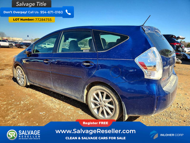 Used 2014 Toyota Prius V Five image 3