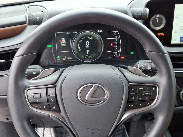 Used 2025 Lexus ES 300h w/ Premium Package image 25