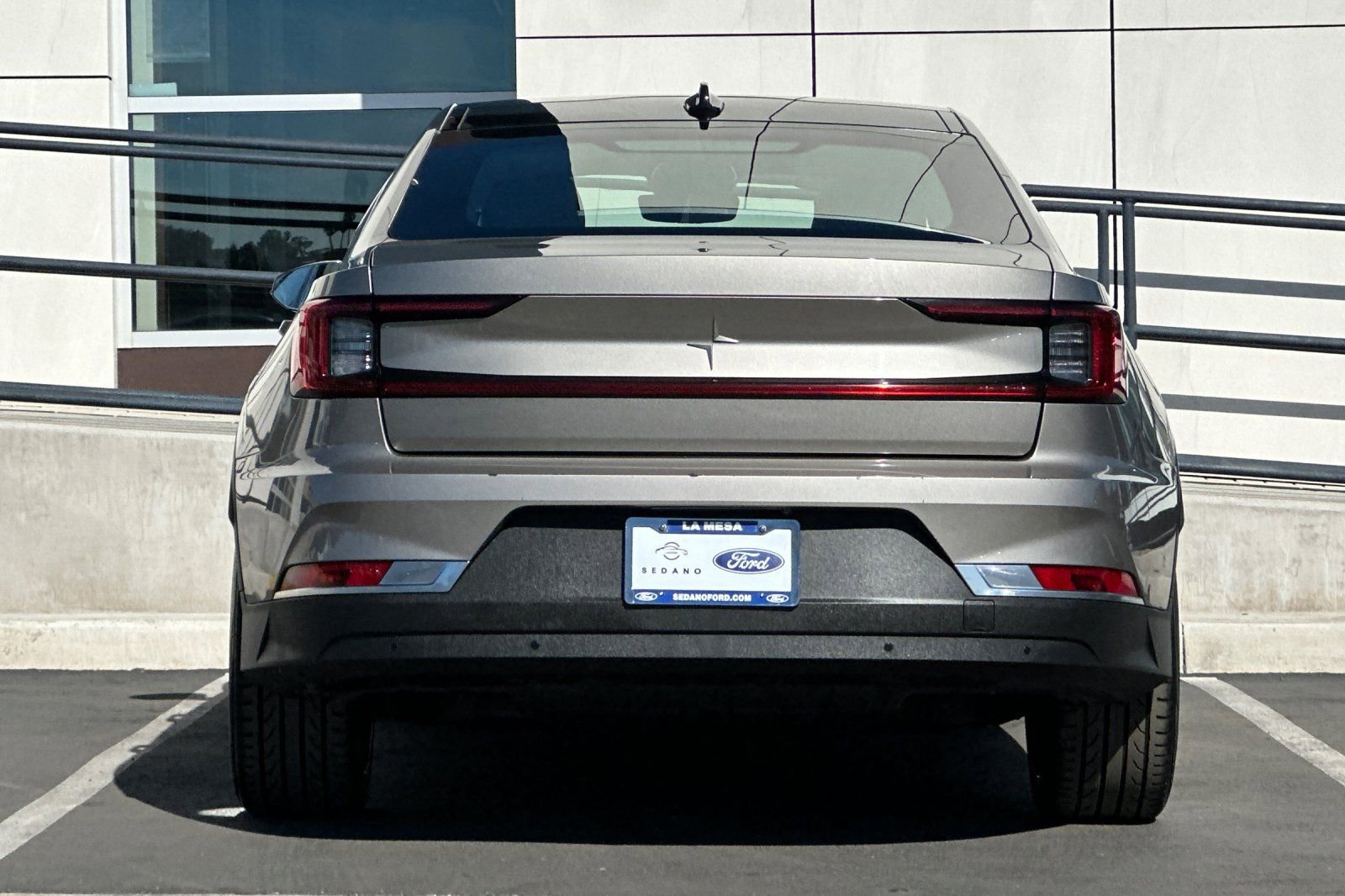 Used 2021 Polestar Polestar 2 w/ Performance Package image 4