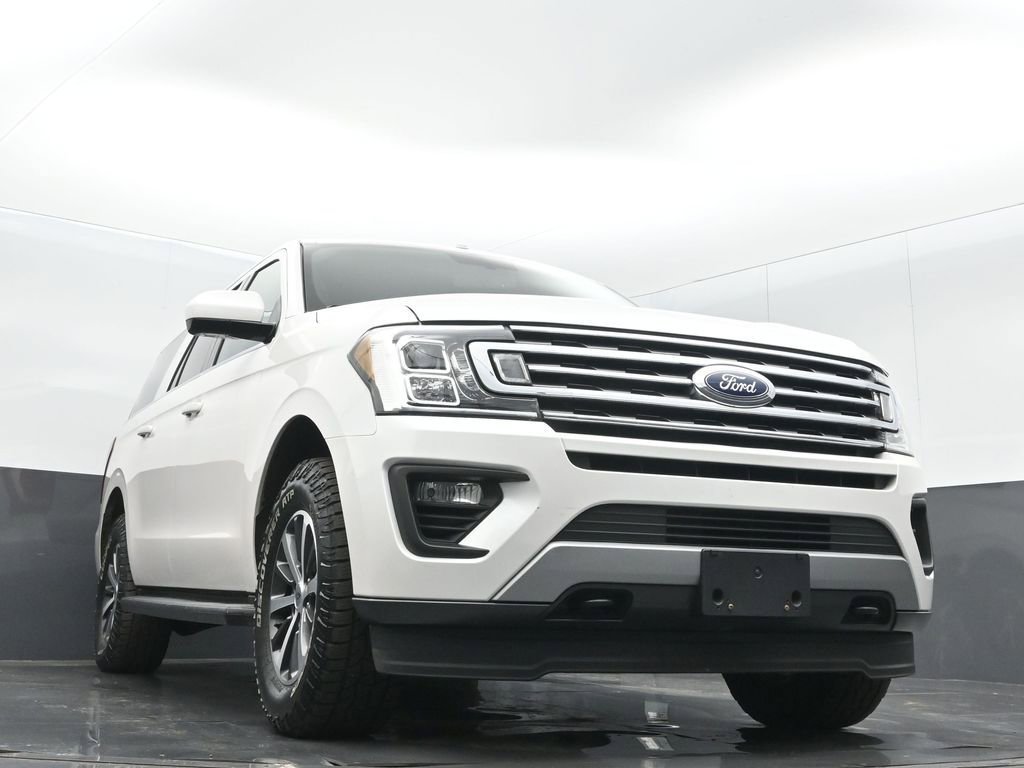 Used 2019 Ford Expedition Max XLT image 5