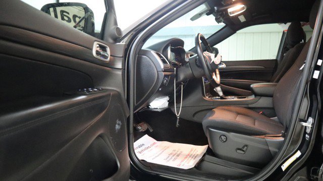 Used 2021 Jeep Grand Cherokee Laredo image 9