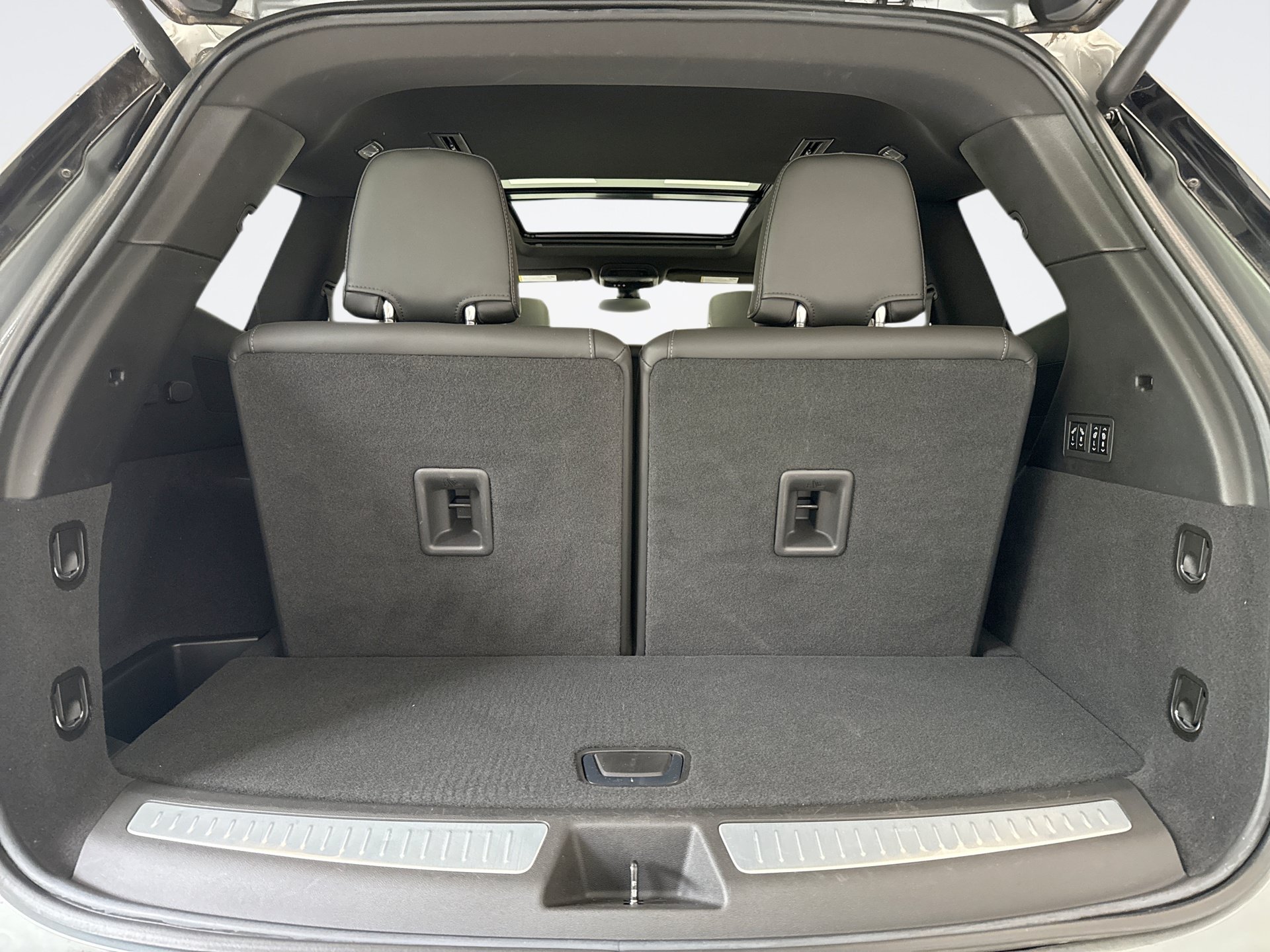 Used 2024 Cadillac XT6 Premium Luxury AWD/4WD image 21