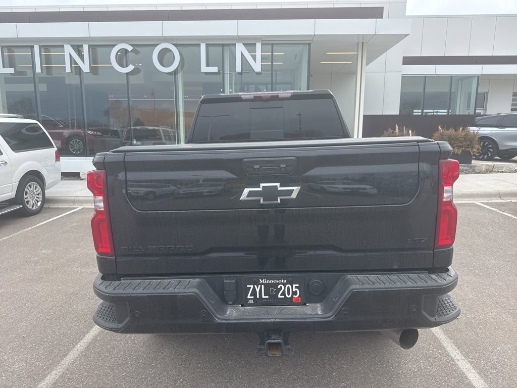 Used 2024 Chevrolet Silverado 2500 LTZ w/ LTZ Plus Package image 13