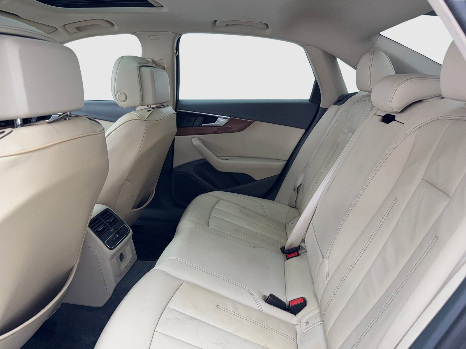 Used 2020 Audi A4 2.0T Premium w/ Convenience Package image 40