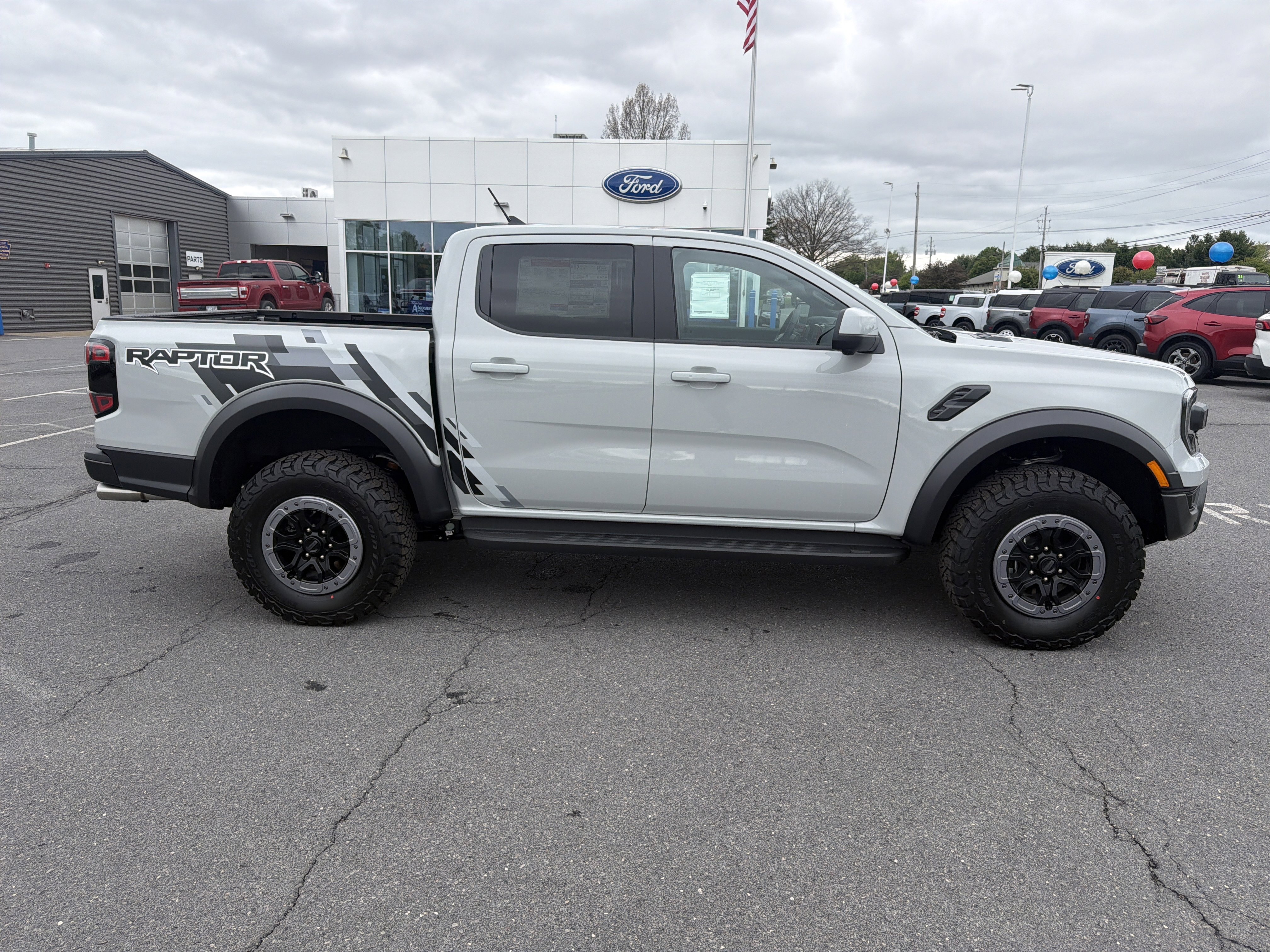 New 2026 Ford Ranger Raptor AWD/4WD image 2
