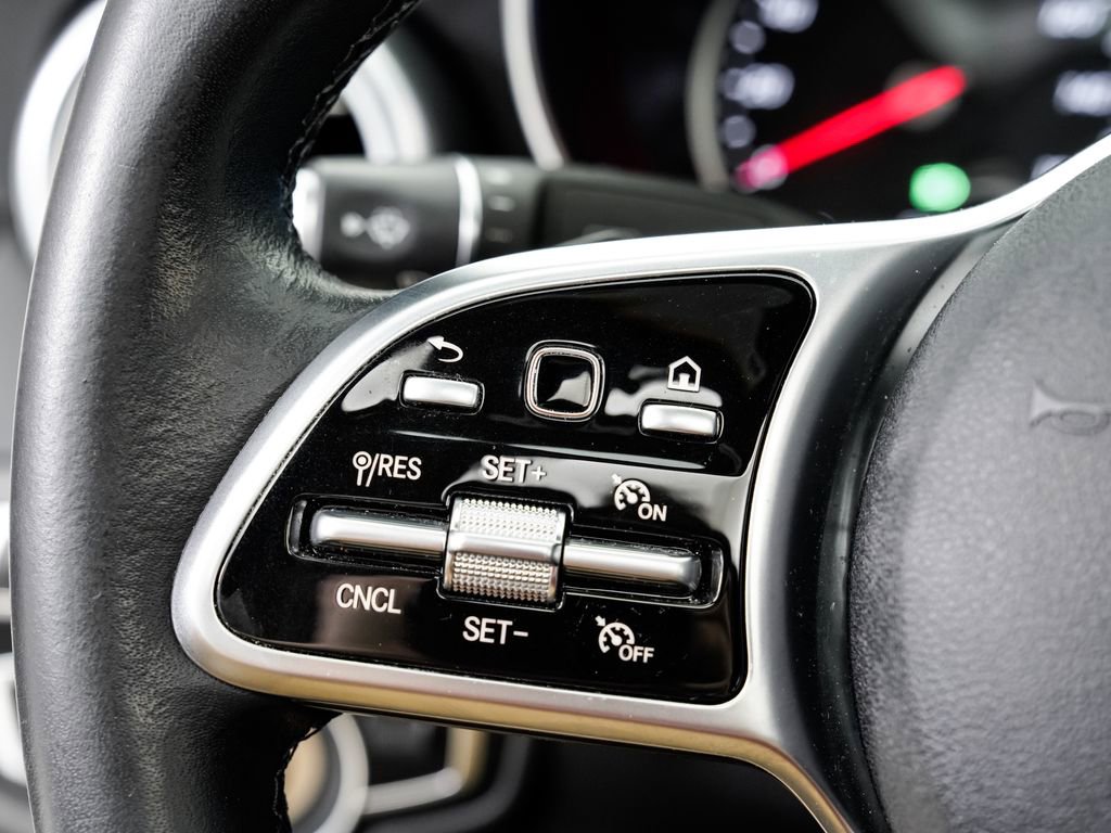 Used 2019 Mercedes-Benz C 300 4MATIC Sedan image 12