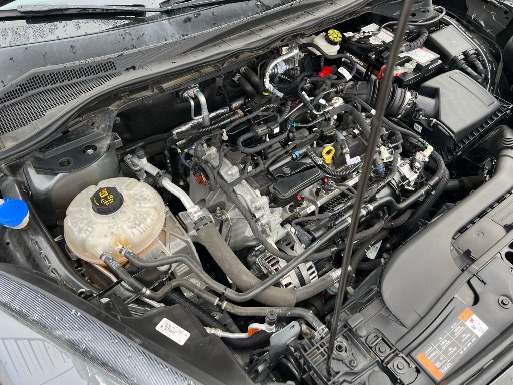 Used 2020 Ford Escape SE image 37