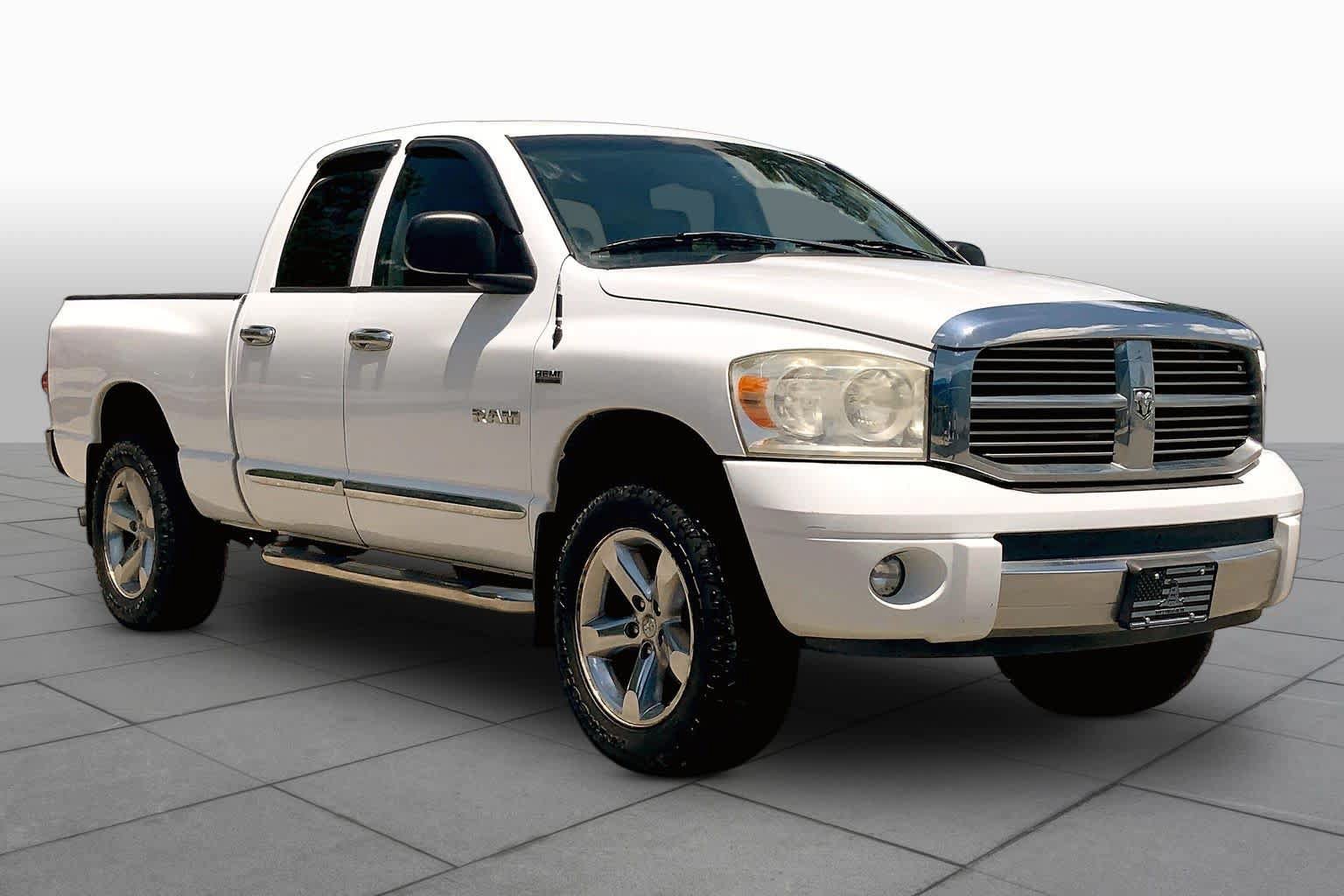 Used 2008 Dodge Ram 1500 Truck Laramie AWD/4WD image 2