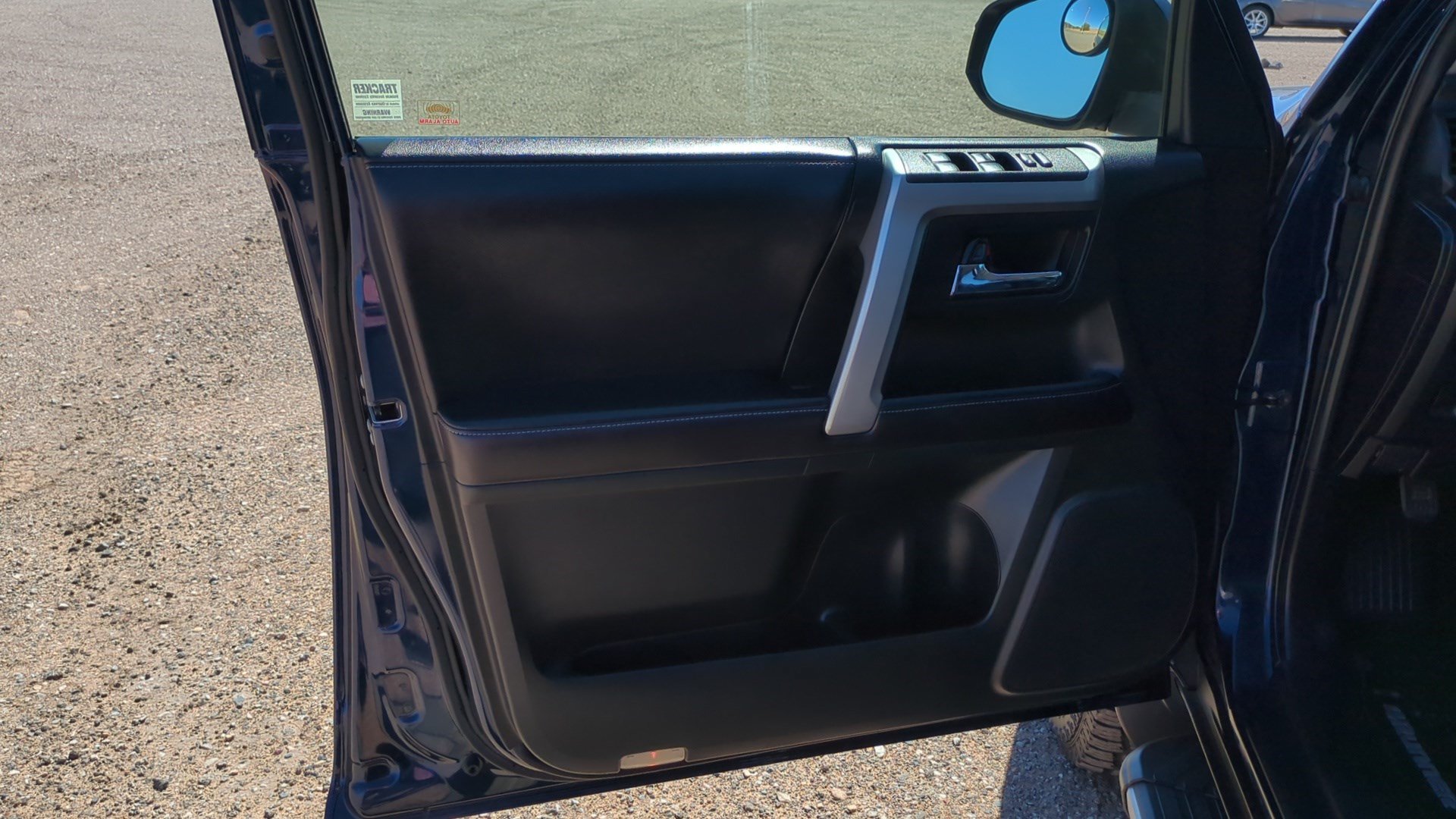 Used 2017 Toyota 4Runner SR5 Premium AWD/4WD image 11
