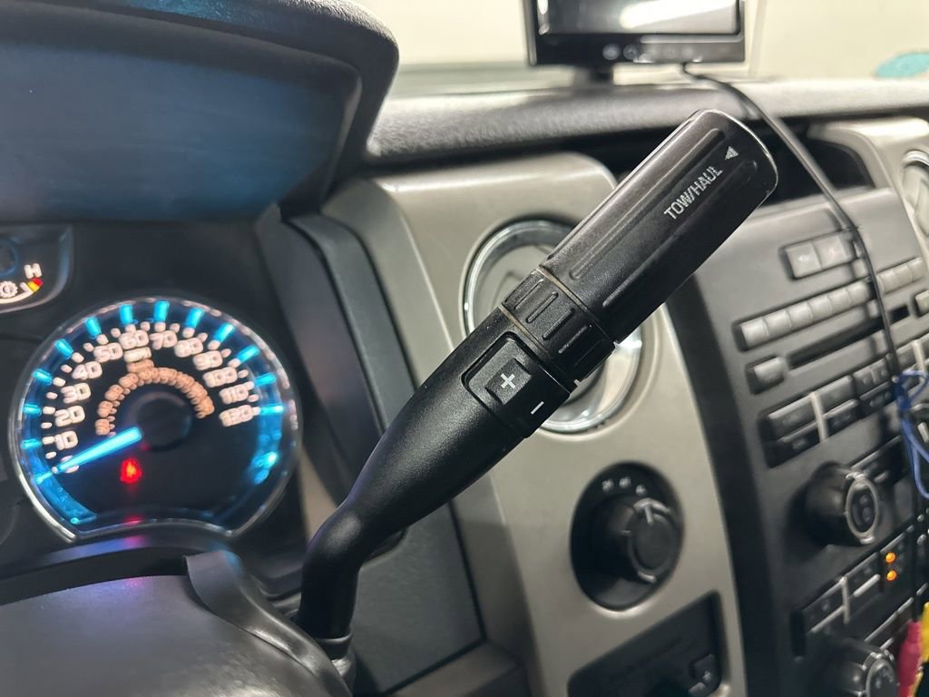 Used 2011 Ford F150 XLT w/ XLT Chrome Pkg image 36