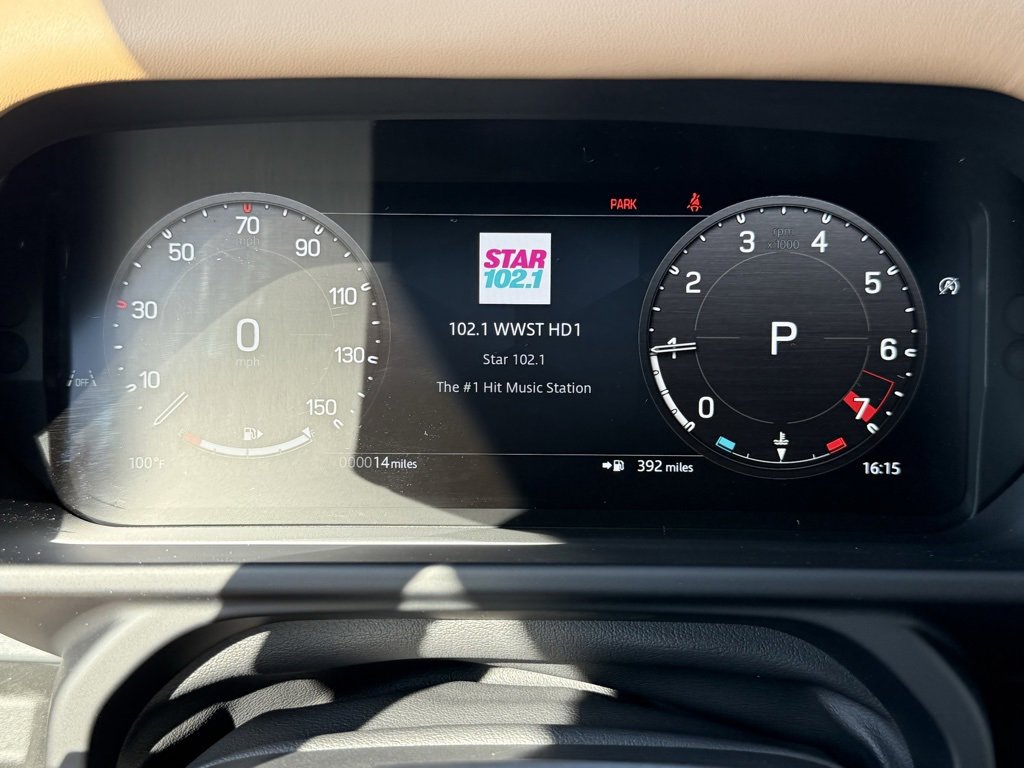 New 2026 Land Rover Defender 110 S image 29