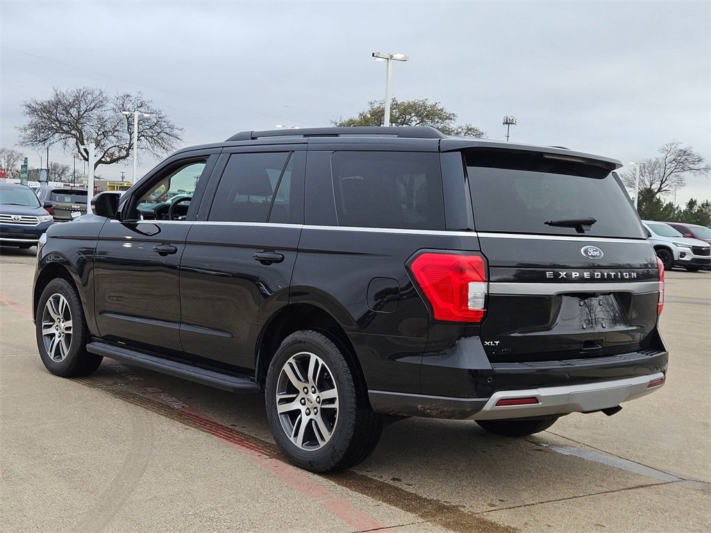 Used 2024 Ford Expedition XLT image 6