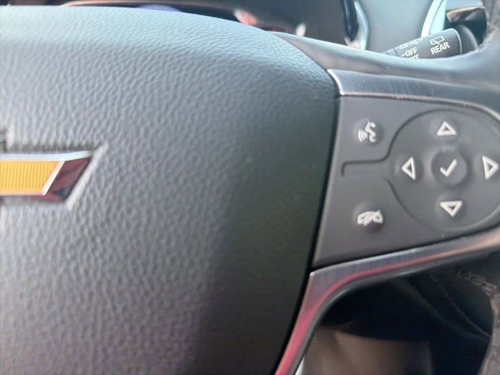 Used 2023 Chevrolet Traverse Premier image 22