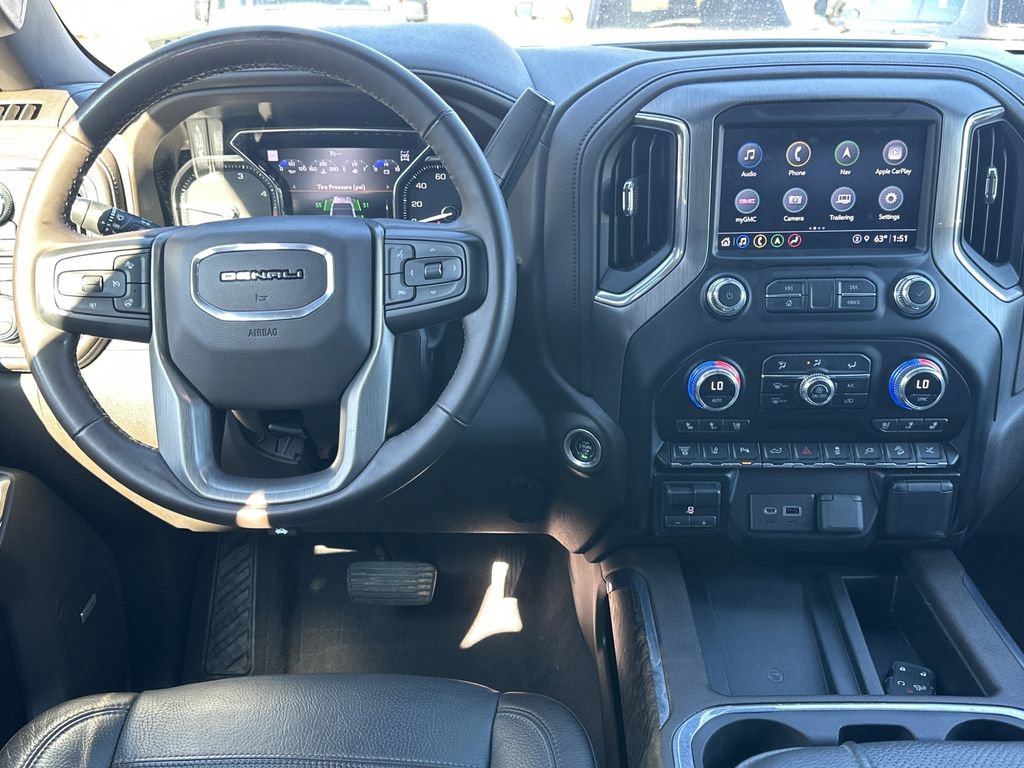 Used 2023 GMC Sierra 2500 Denali w/ Denali Ultimate Package image 10