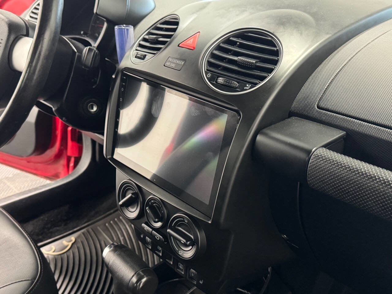 Used 2009 Volkswagen Beetle Convertible FWD image 13