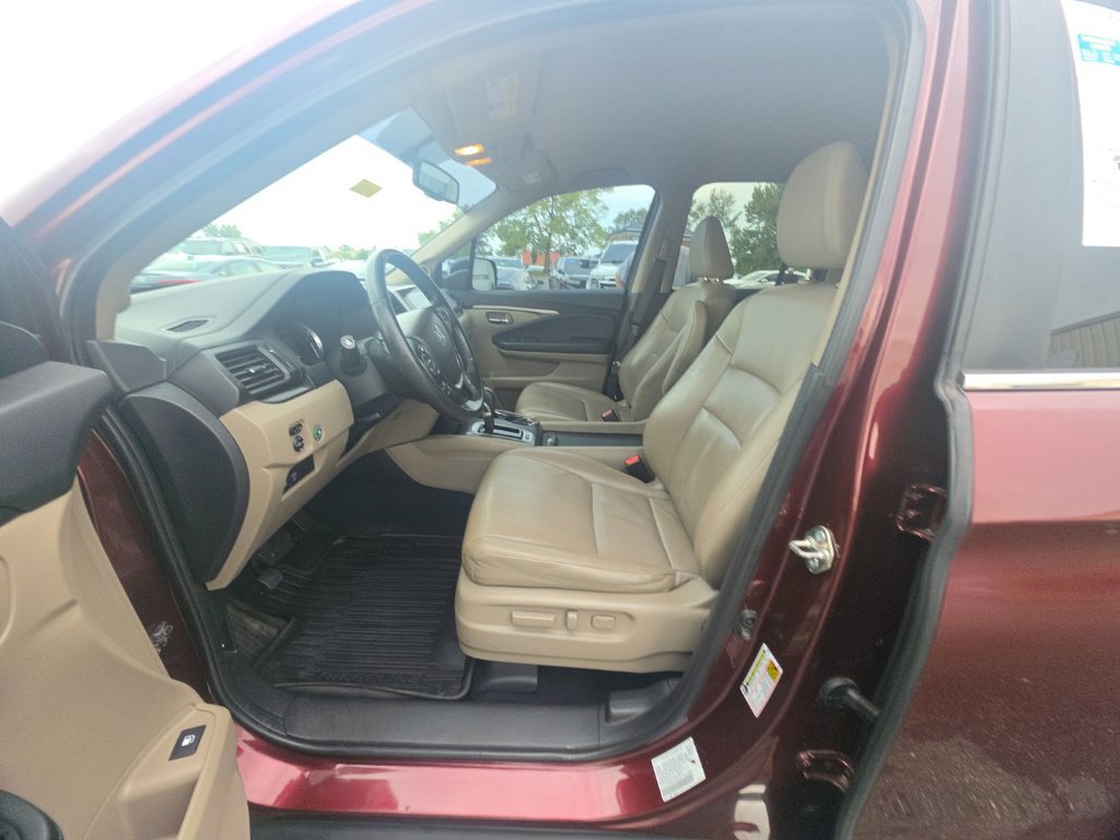 Used 2017 Honda Ridgeline RTL-T image 15
