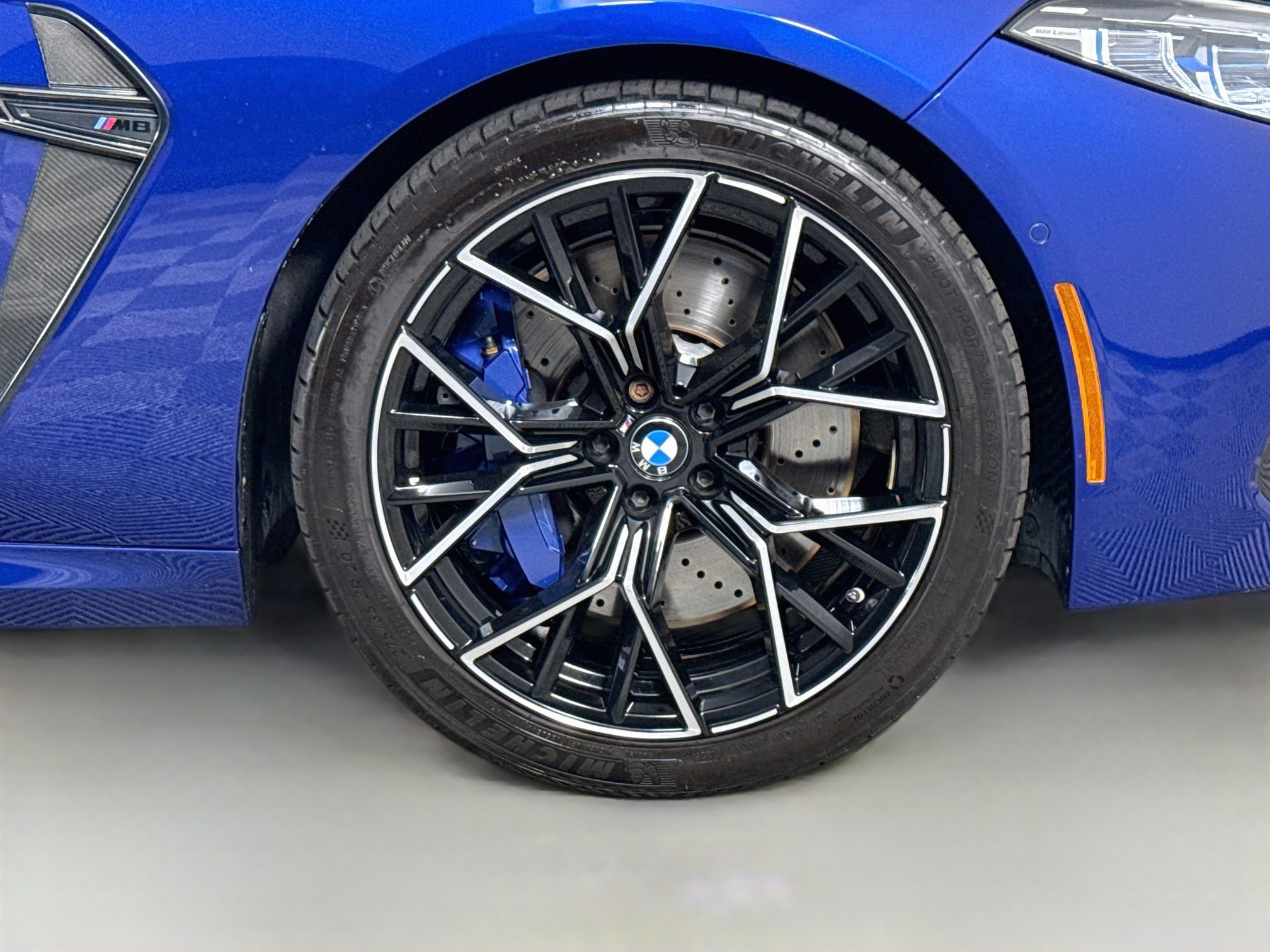 Used 2023 BMW M8 Competition w/ M Carbon Exterior Package AWD/4WD image 30