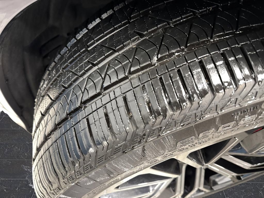 Used 2025 Audi SQ8 Premium Plus w/ S Sport Package image 37