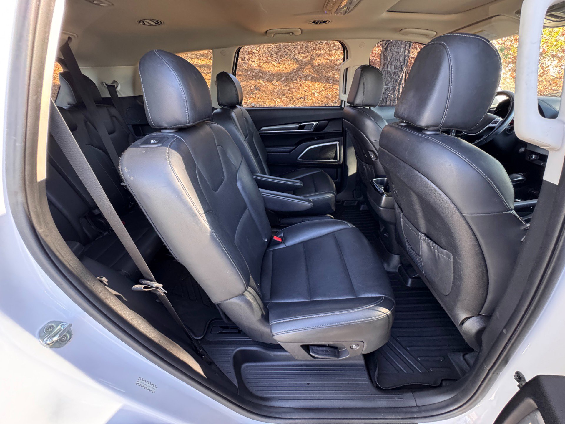 Used 2021 Kia Telluride S image 56