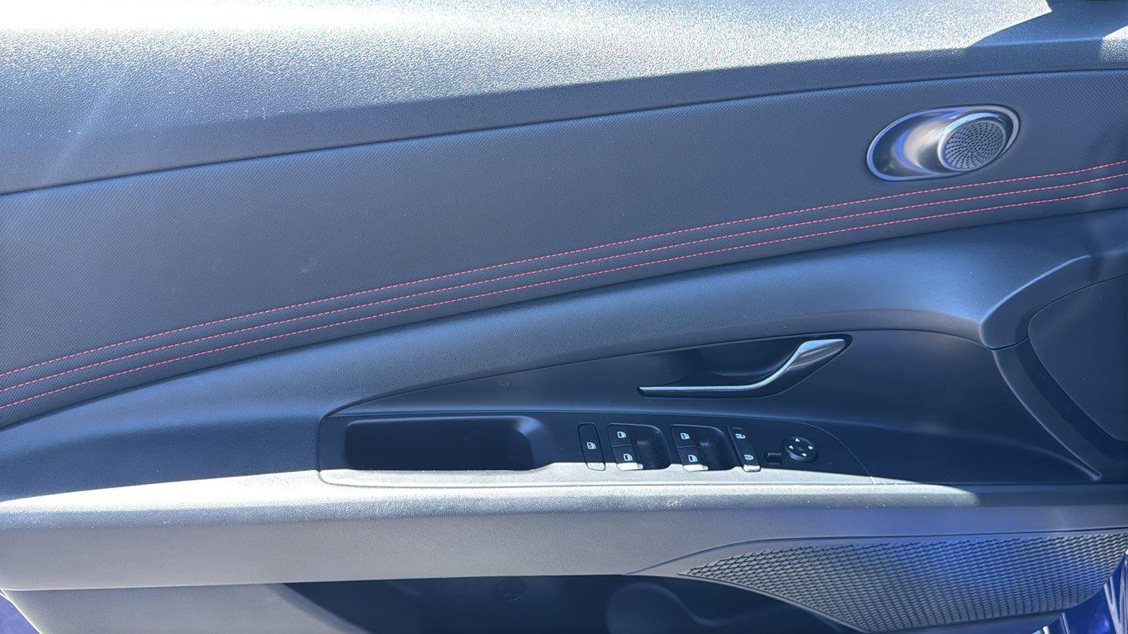 Used 2021 Hyundai Elantra N Line FWD image 8
