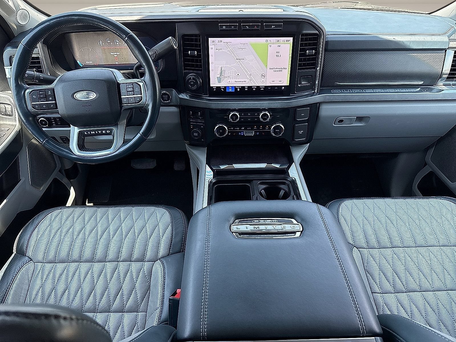 Used 2024 Ford F350 Limited AWD/4WD image 10