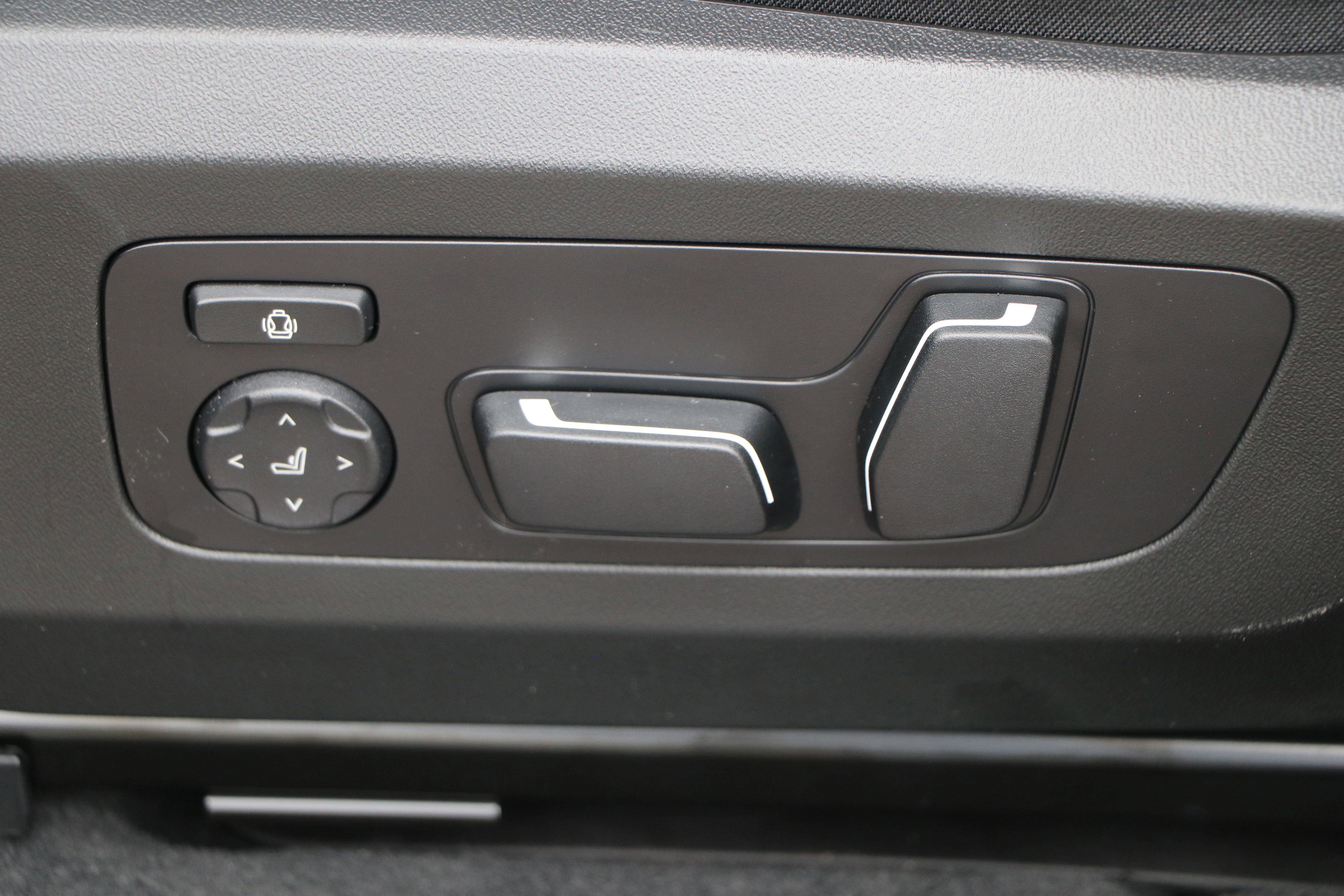 Used 2026 BMW X3 xDrive30 w/ Premium Package image 29