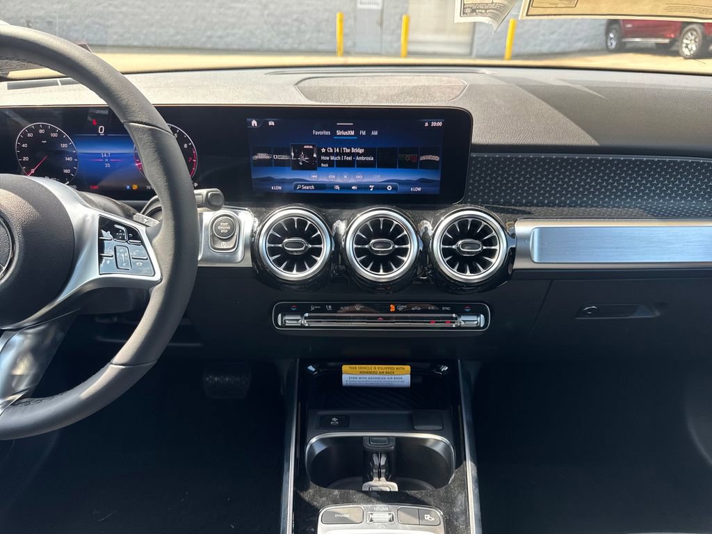 New 2026 Mercedes-Benz GLB 250 4MATIC image 22