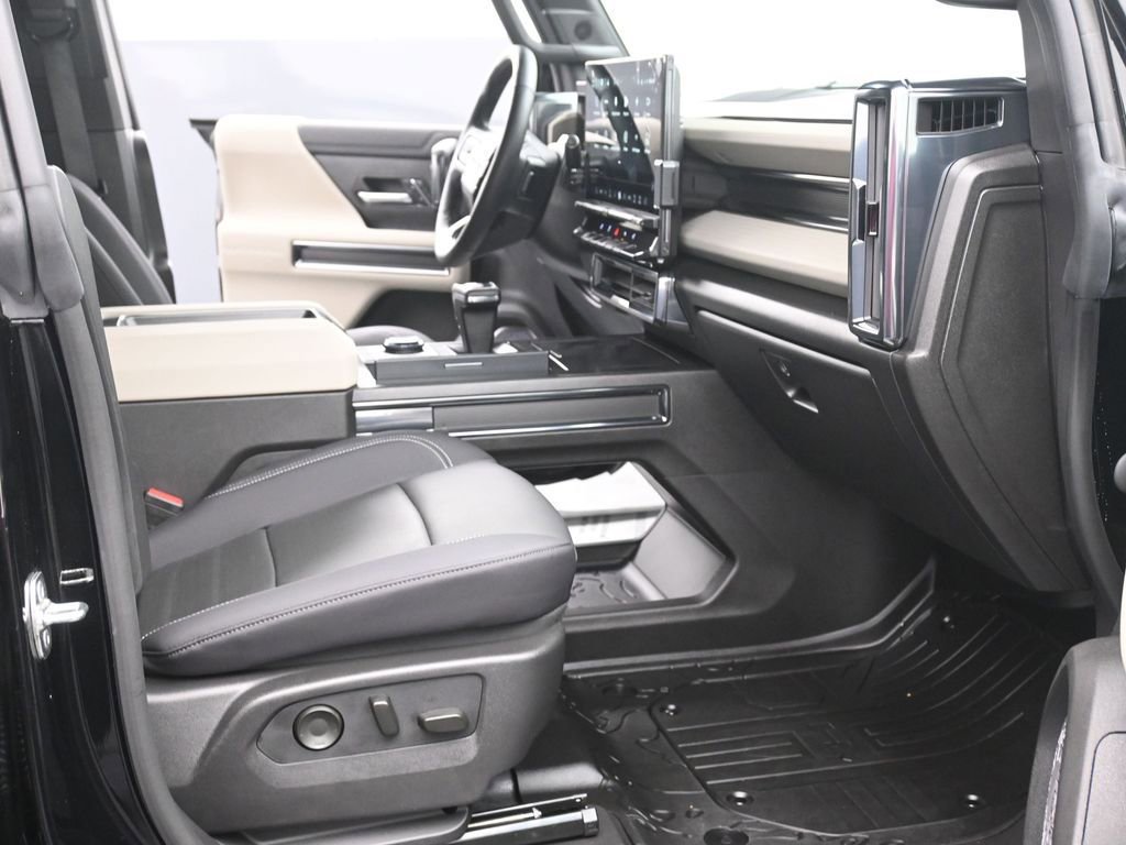 Used 2026 GMC Hummer EV SUV image 11