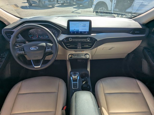 Certified 2020 Ford Escape SE image 16
