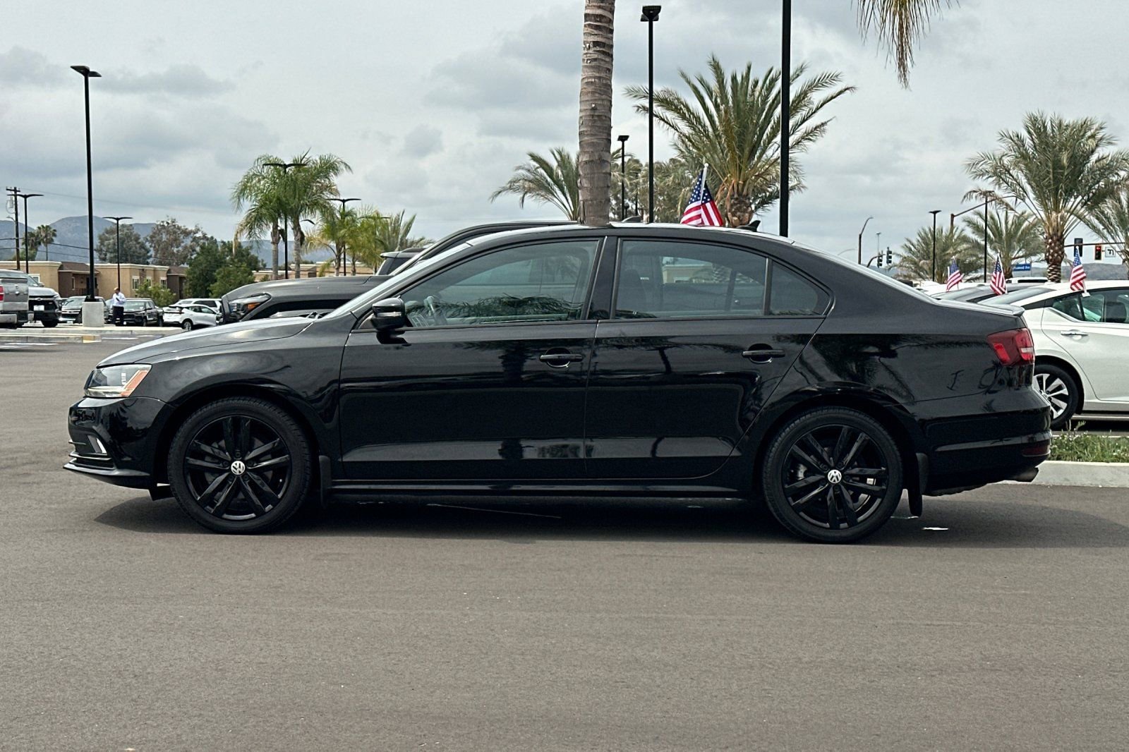 Used 2018 Volkswagen Jetta Sport FWD image 7