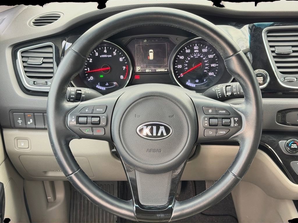 Used 2016 Kia Sedona EX image 21