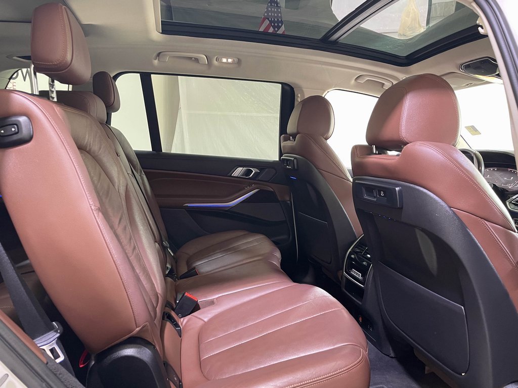 Used 2021 BMW X7 xDrive40i w/ Premium Package image 45