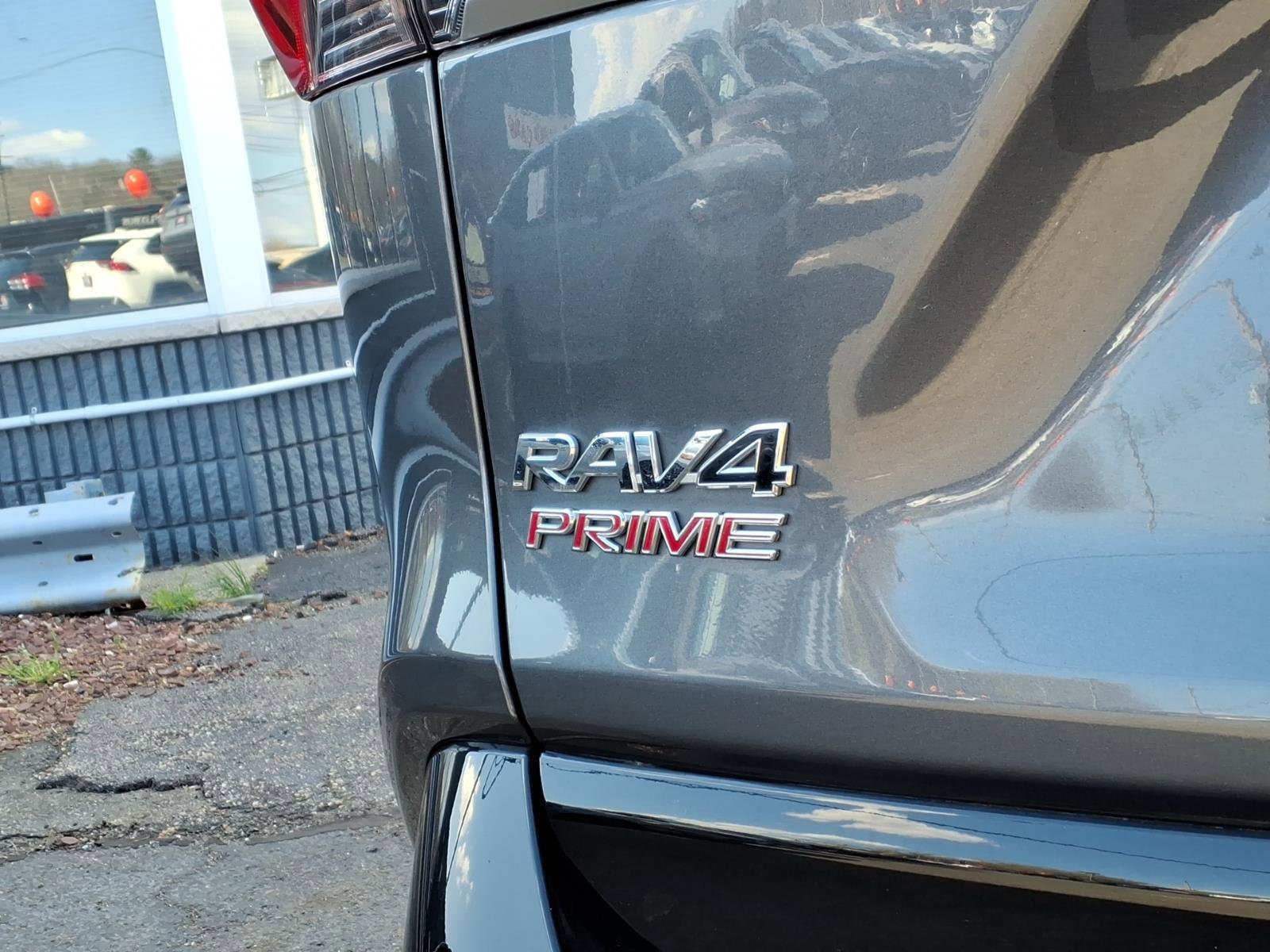 Certified 2024 Toyota RAV4 XSE w/ Weather Package AWD/4WD image 7