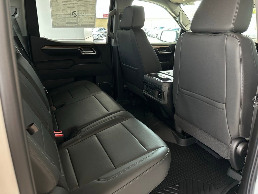 New 2026 Chevrolet Silverado 1500 LT AWD/4WD image 17