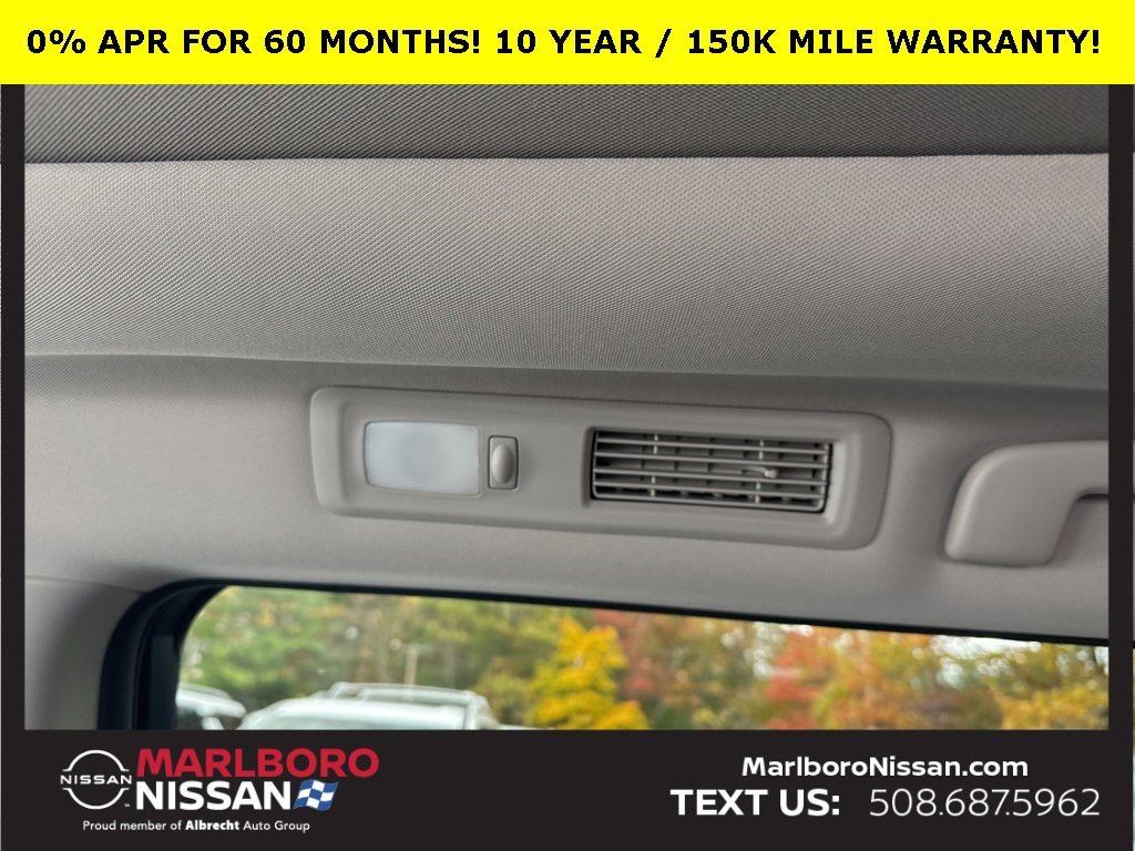 New 2025 Nissan Pathfinder SV w/ SV Premium Package image 29