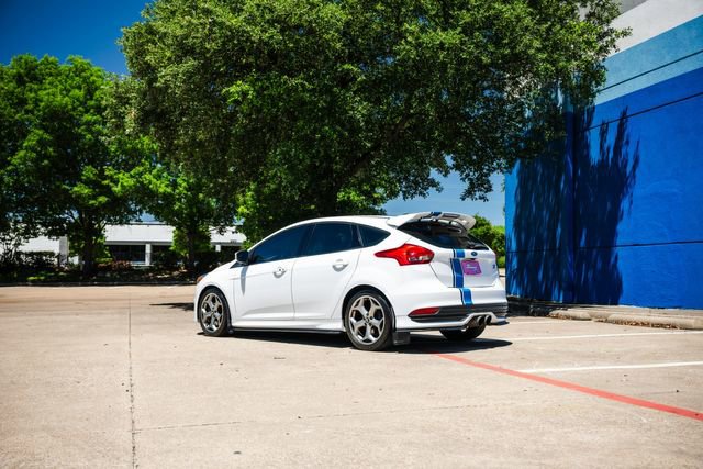 Used 2016 Ford Focus ST image 43