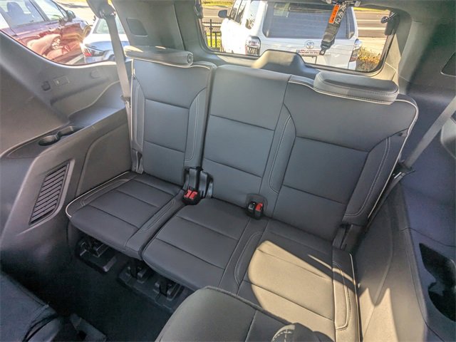 New 2026 GMC Yukon Elevation image 14