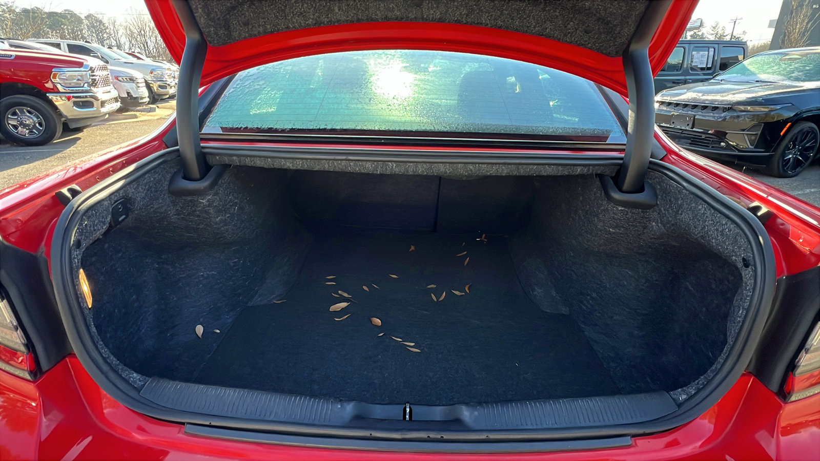 Used 2023 Dodge Charger SXT image 12