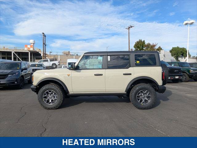New 2025 Ford Bronco Badlands AWD/4WD image 2